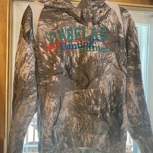 Cabelas Hoodie